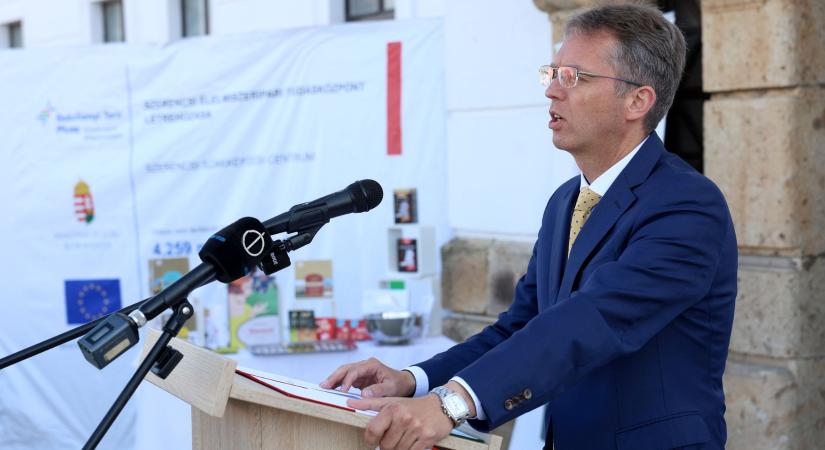 Szerencs az édesipar és az élelmiszeripar meghatározója, ezért indul el itt élelmiszeripari, édesipari ágazati tudásközpont – jelentette ki Hankó Balázs - vasarnap.hu