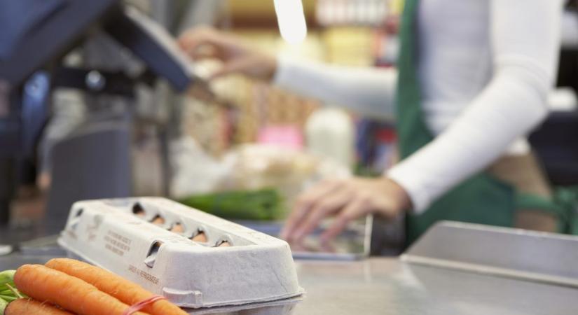 Eddig lehet majd beváltani a nyugdíjasok 30 ezres utalványát, megjelent a rendelet - 24.hu