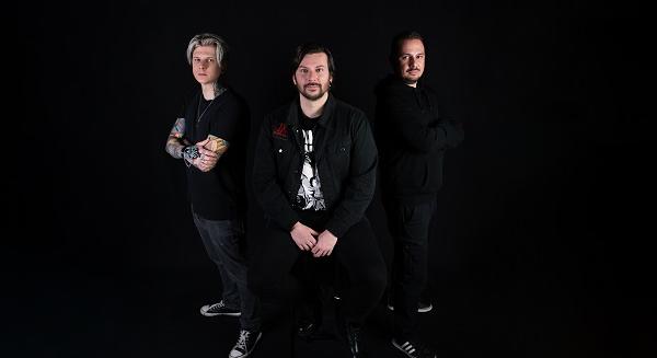 Megjelent a miskolci D\SCORD zenekar legújabb dala, az 'Into The Drowning Deep' - Rockbook