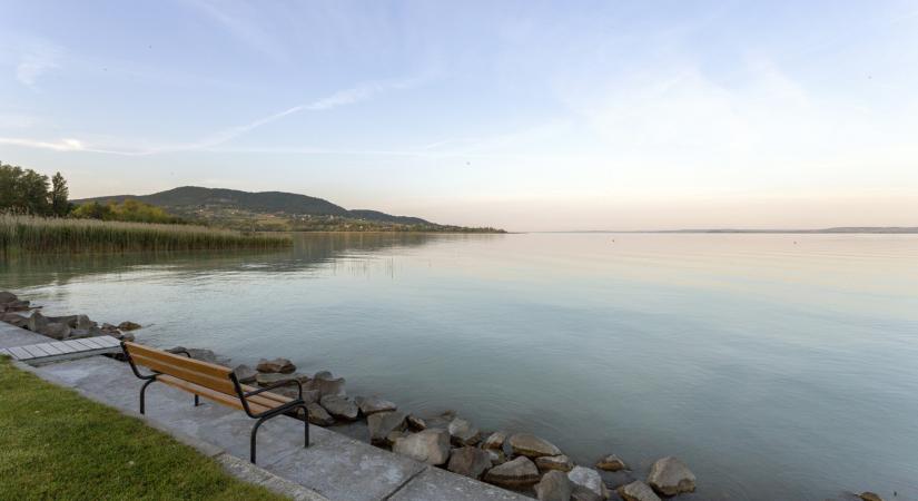Enterococcus a Balatonban: tilos fürdeni az egyik strandon - Portfolio