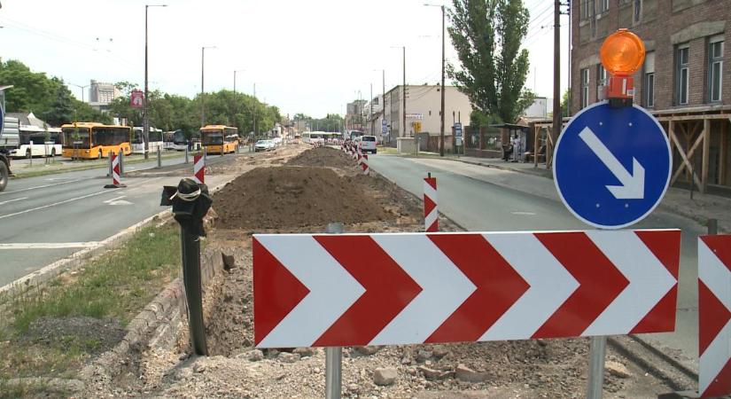 Új ideiglenes forgalmi rendet vezetnek be a Külsővásártéren - Dehir