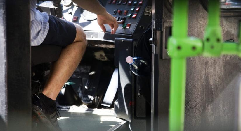Nem engedte a BKV-s sofőr, hogy leszálljanak az utasok, egészen a buszgarázsig vitte őket - HVG - Itthon