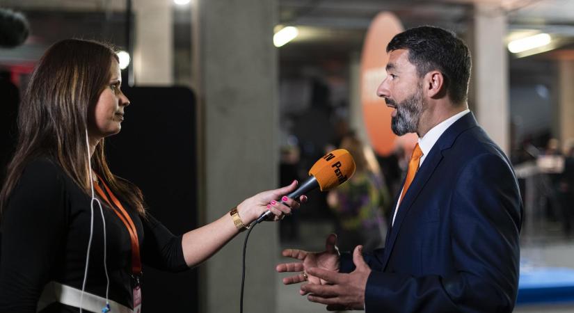Az Orbán-kormány azt állítja, nem adott közpénzt a Megafonnak - Népszava