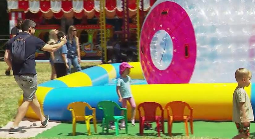 Radar – Megnyílt a Gyerek Sziget  videó - HírTV