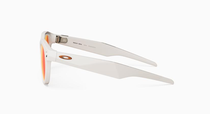 Bemutatkoztak a Meta x Oakley okosszemüvegek - Androgeek