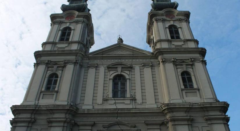 Santo Rocco Gangemi érsek celebrálja az ünnepi szentmisét Szabadkán - Szabad Magyar Szó
