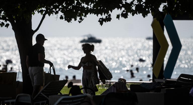Tökéletes strandidő köszönt az országra szombaton - Index