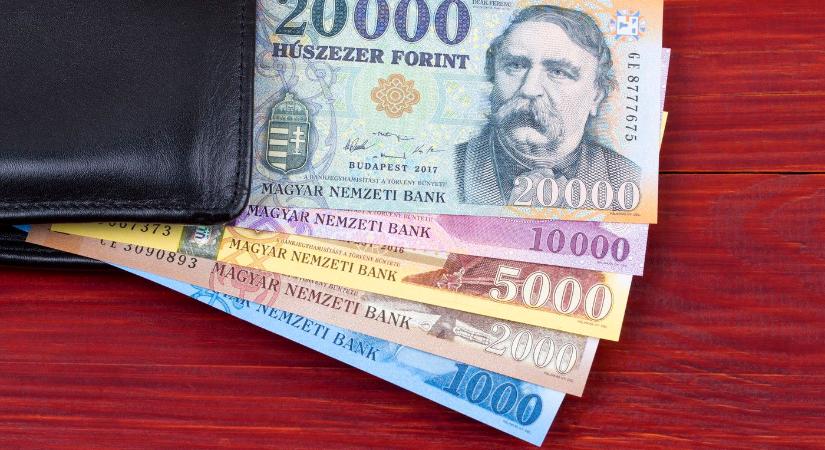 Nem hinnéd, mennyi forintba került egy torokfájás a magyarok kedvenc üdülőhelyén - Promotions