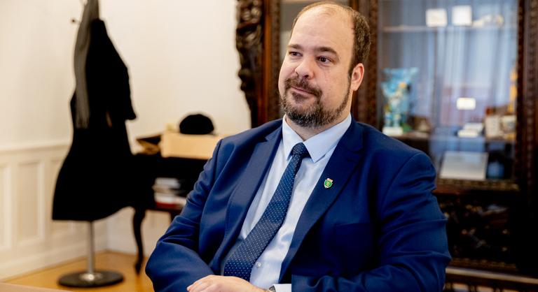 Rózsa András szerint áldozathibáztatás, amit a pofozkodó zuglói alpolgármester csinál - Index