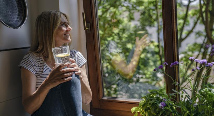 Szájszárazság: 50 felett ezért érint sok nőt – Az életmód is sokat számít a megelőzésben - HáziPatika