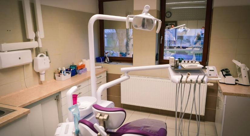 Júniusban újraindul a fogászati ellátás Kunhegyesen - Szoljon