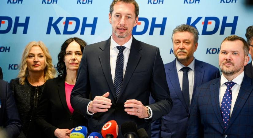 A KDH magyarázza a bizonyítványát: Nem mi szavaztunk a Smer javaslataira, hanem ők a mieinkre - Körkép