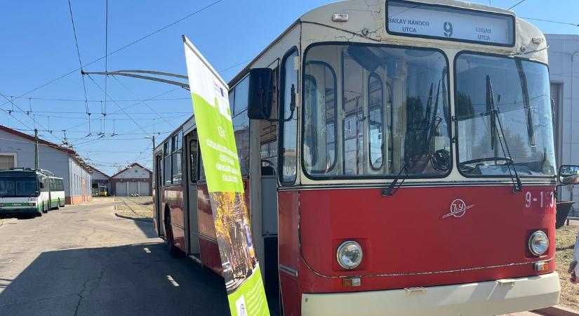 Nosztalgiával robban a nyár, utazz újra gyermekkorod ikonikus járatain a belvárosban - délmagyar