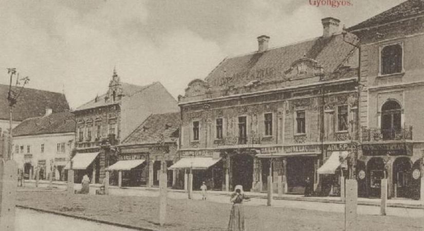 Gyöngyösön megtiltották a pipázást az utcán - de kötelező jó sörrel ellátni a lakosokat - Heol