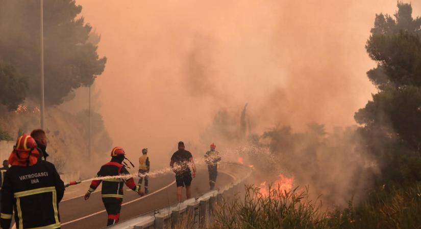 Erdőtűz tombol Split mellett Horvátországban - Karpat.in.ua