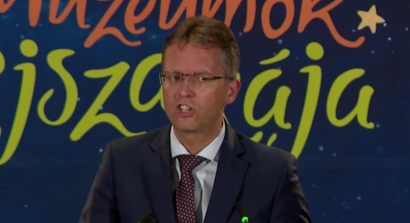 470 intézmény közel háromezer programmal várja a látogatókat  videó - HírTV