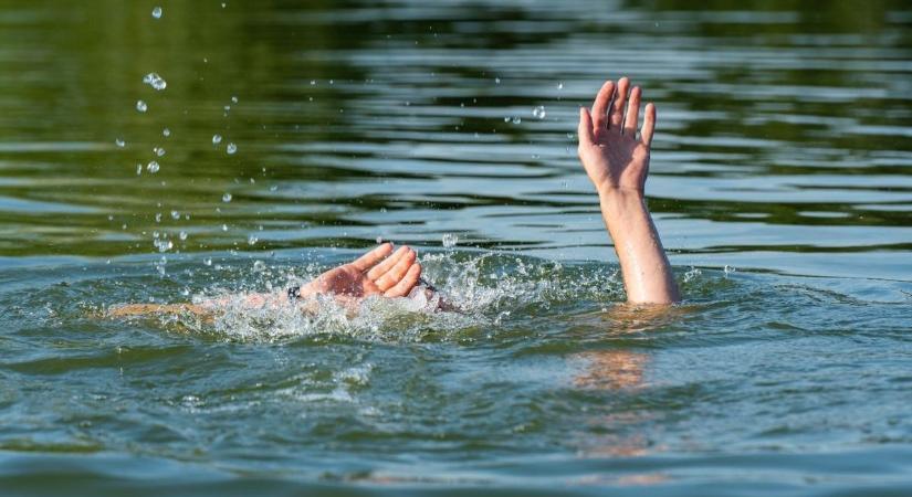 Sokáig keresték a Tiszába fulladt férfit - Szoljon