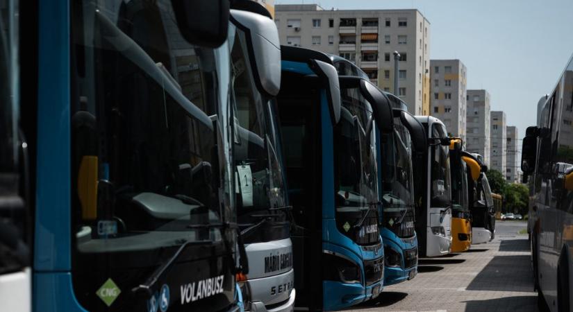 Nem kell tovább várni a metróbuszokra, mert nem lesznek – ez jöhet helyettük - 24.hu