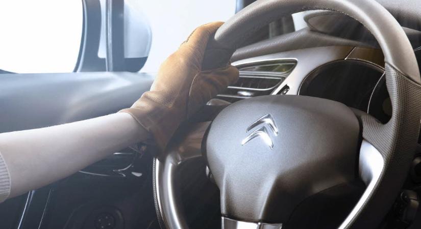 Sok ezer Citroënt hívnak vissza, haláleset történt - Vezess