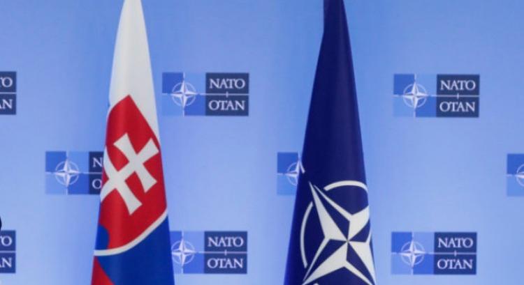 Megosztja a társadalmat Szlovákia esetleges neutralitásának kérdése – AKO felmérés - Körkép