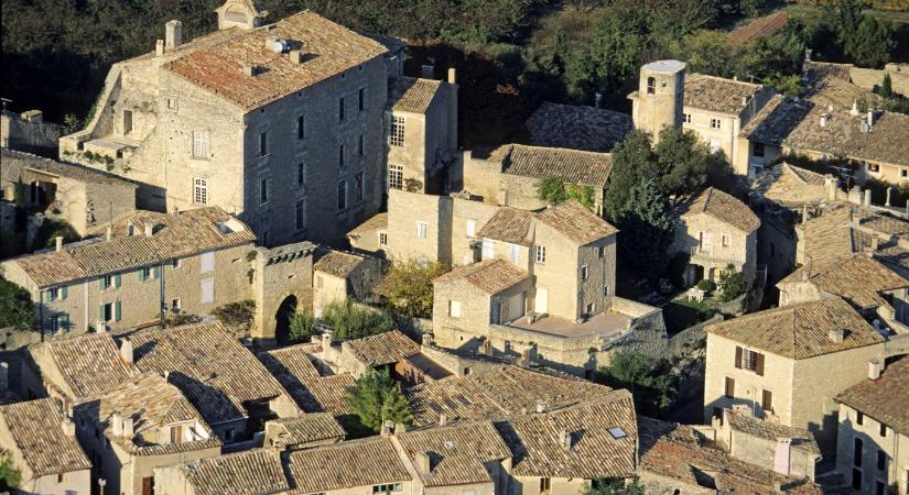 Lövöldözés egy provence-i esküvőn: hárman megsérültek, két ember meghalt - 444.hu