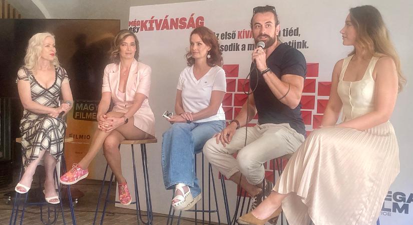 Hogyan lesz Hunyadi egy zenekar maximalista frontembere? - Demokrata