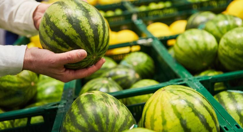 Ne kopogtasd a görögdinnyét! Így találod meg az árusnál a legjobbat - Ripost
