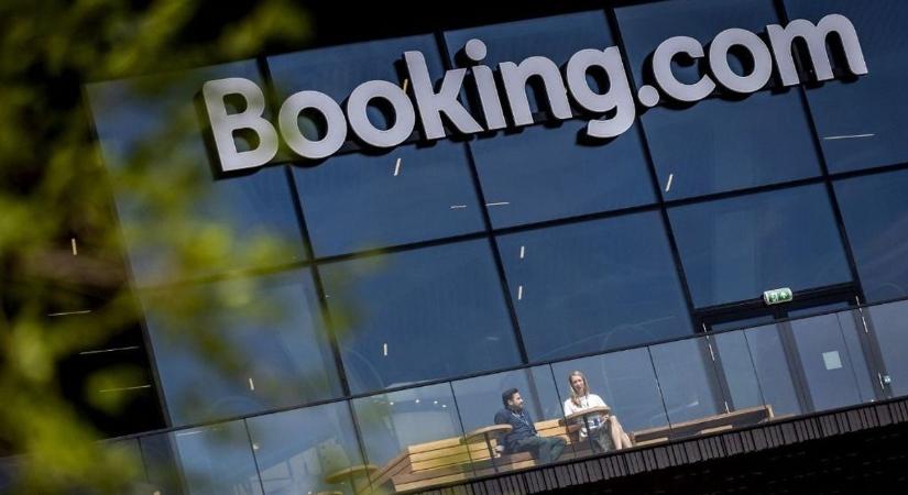 Itt a nyár, s a Booking ismét kaszál - VG
