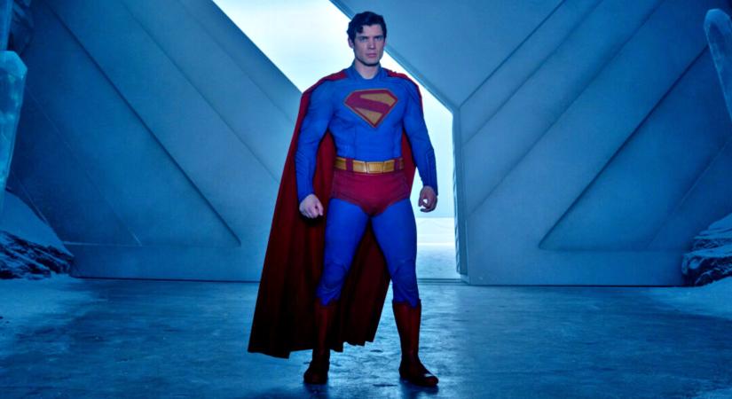 "Egyfajta klausztrofóbia kerített hatalmába" – David Corenswetnek is meggyűlt a baja a Superman-jelmezzel, és a pisilés nehézsége volt a kisebbik gond - IGN