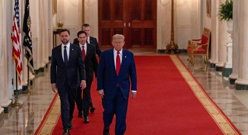 Pakisztán Nobel-békedíjra terjesztette fel Donald Trumpot néhány órával az Irán elleni amerikai légicsapás előtt - Népszava