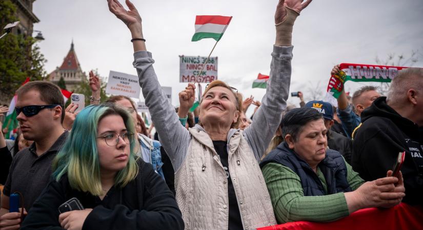 Ahogy bezárták a Tisza Discordját, máris a Redditen panaszkodnak a csalódott támogatók - vasarnap.hu