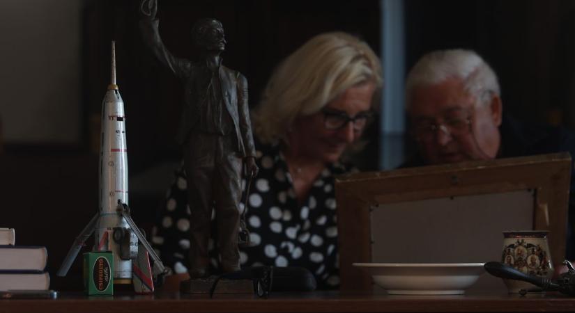 Kisvárosi Kincsvadászok: „Az igazi érték az, ahogyan a tárgyakhoz a lelkünkkel kapcsolódunk” - Kemma