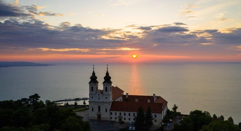 Örökre eltűnhet a Balaton egyik természeti csodája - atv.hu