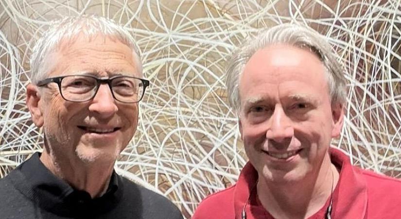 Nem hiszed el: Együtt vacsorázott egymással Bill Gates és Linus Torvalds - PC Fórum