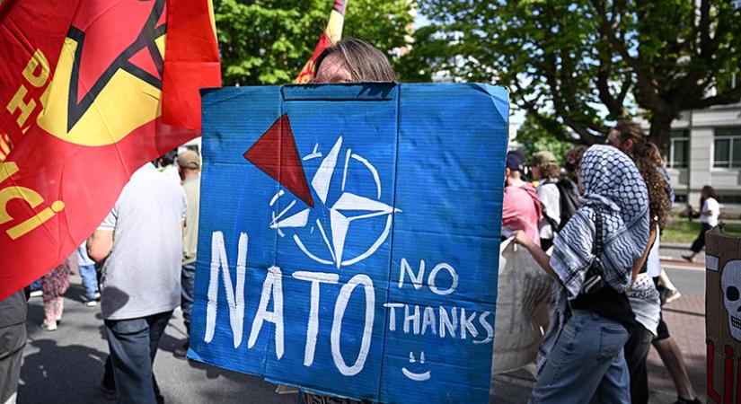 Korrupciós botrány késleltetheti a NATO terveit - moszkvater