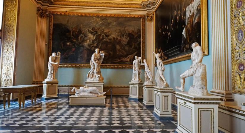 Az Uffizi-képtárban korlátozni akarják a szelfizést - Demokrata