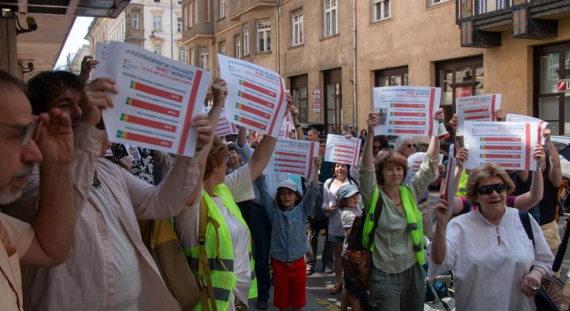 „Ha a miniszterelnök adta ki a parancsot, jó lenne, ha beleállna” – teljes a káosz a kutatóhálózat szétdarabolása körül - Qubit