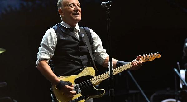 Bruce Springsteen nem elégedett a legsikeresebb albumával - Rockbook