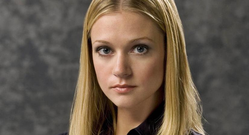 Ő volt a Gyilkos elmék csodálatos nyomozónője – Friss fotókon a 46 éves A.J. Cook - Filmezzünk!