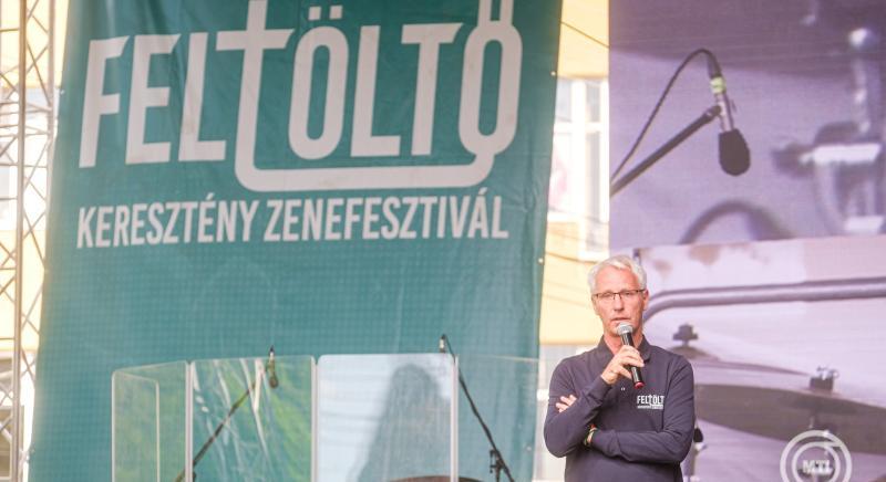 Soltész Miklós: a gyergyószentmiklósi keresztény zenefesztivál a béke üzenetét sugározza - Külhoni Magyarok