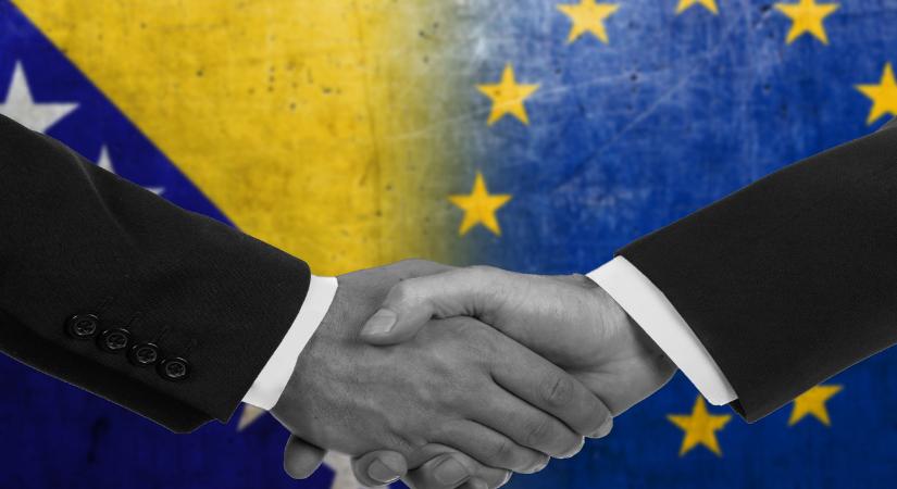 Elemző: a Nyugat-Balkán eredményes migrációs politikája példa lehet más útvonalakon is - Infostart - Külföld
