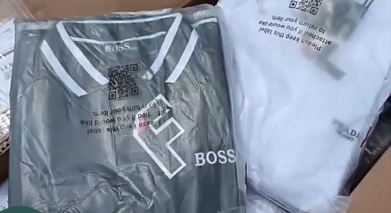 NAV: több mint 900 hamis ruhát és táskát találtak egy bolgár kamionban - Győr Plusz