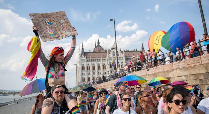 Közös nyilatkozatban áll ki 33 ország magyarországi nagykövetsége a Budapest Pride mellett - Népszava