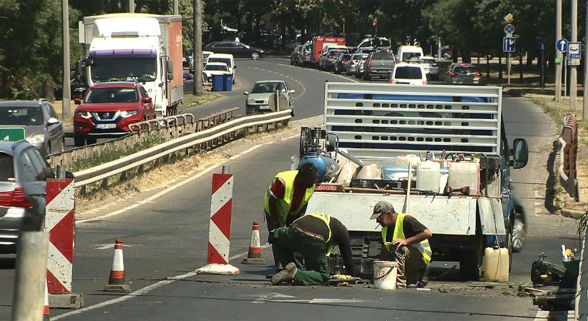 Megkezdték a javítási munkákat a Homokkerti felüljárón - Dehir