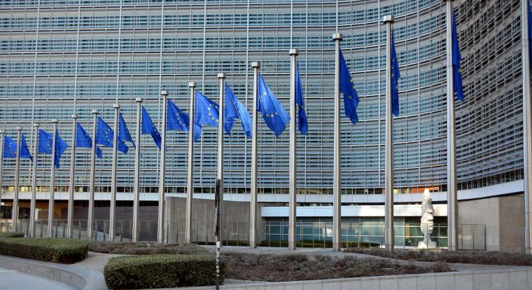Az Apple és a Meta időt nyertek: az EU még kivár a digitális piacokról szóló törvény szigorával - PCWorld