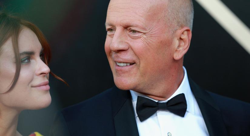 Megrázó! Friss fotók érkeztek a nagybeteg Bruce Willisről - Marie Claire
