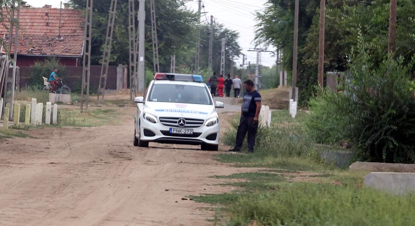 Fiatalok magukkal csaltak, majd megvertek és kiraboltak egy férfit Zalaegerszegen - Blikk