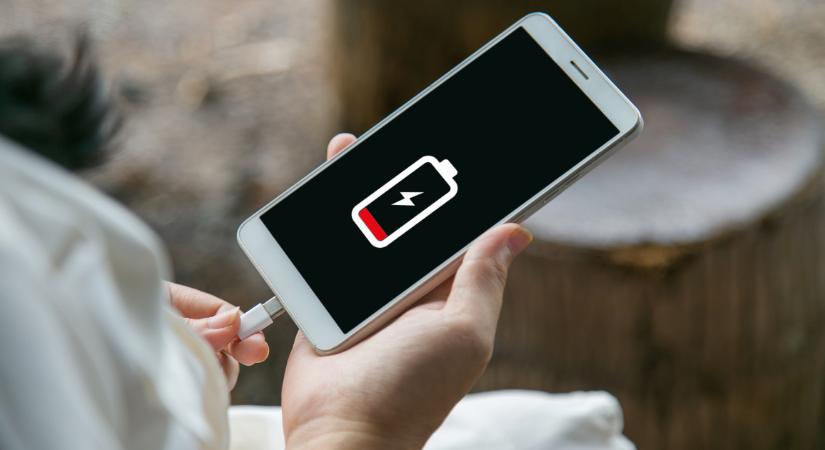 Sose töltsd így a telefonodat a kánikulában – könnyen megadhatja magát az akkumulátor - Femcafe.hu