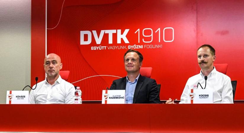 Épp egy másik klubhoz tartott a Diósgyőr régi-új edzője, amikor felhívták: "10 másodperc alatt eldöntöttem, hogy szeretnék visszatérni" - Csakfoci
