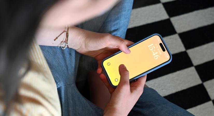 Elkeserítő hírt kaptak az iPhone-vásárlók - Portfolio